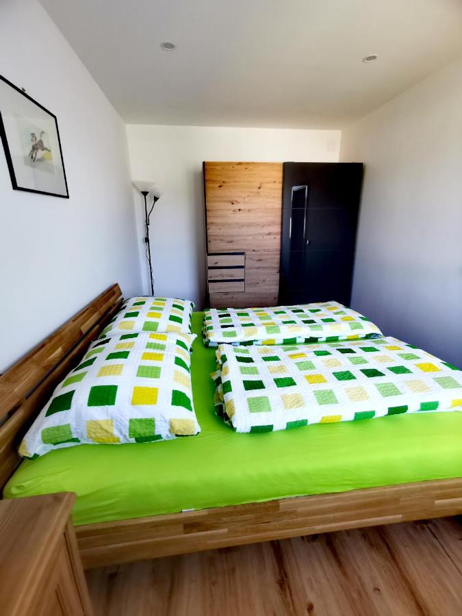 Zentrumsnahe Privatunterkunft פרישטאדט מראה חיצוני תמונה